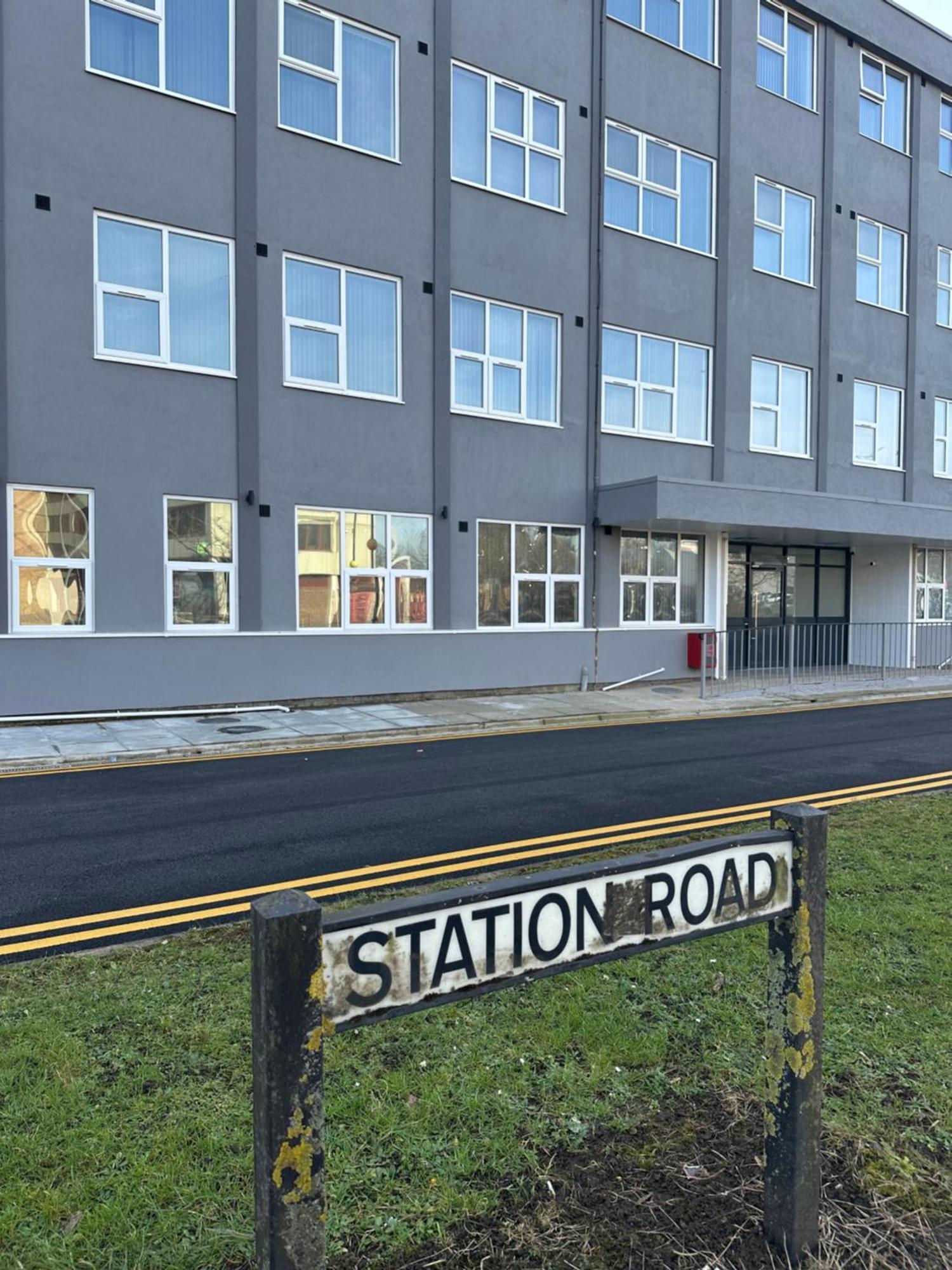 Train Station - Free Wifi, Free Parking
